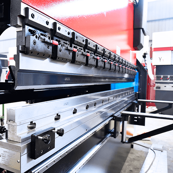 Learn What NC & CNC Press Brakes Do and Their Advantages/Disadvantages
