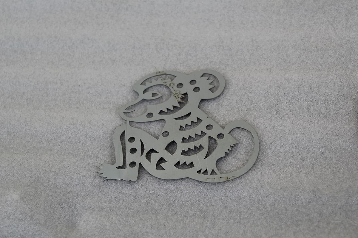 Laserskärningsteknologi används i stor utsträckning inom kundanpassad metalltillverkning