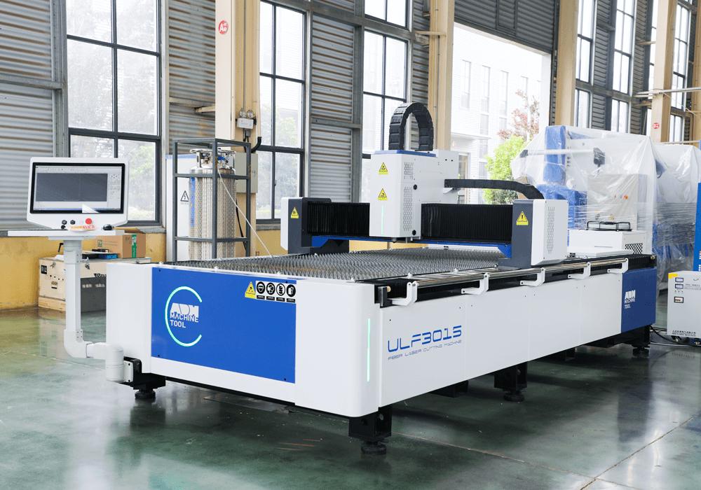 Single Table Fiber Laser Cutting Machine