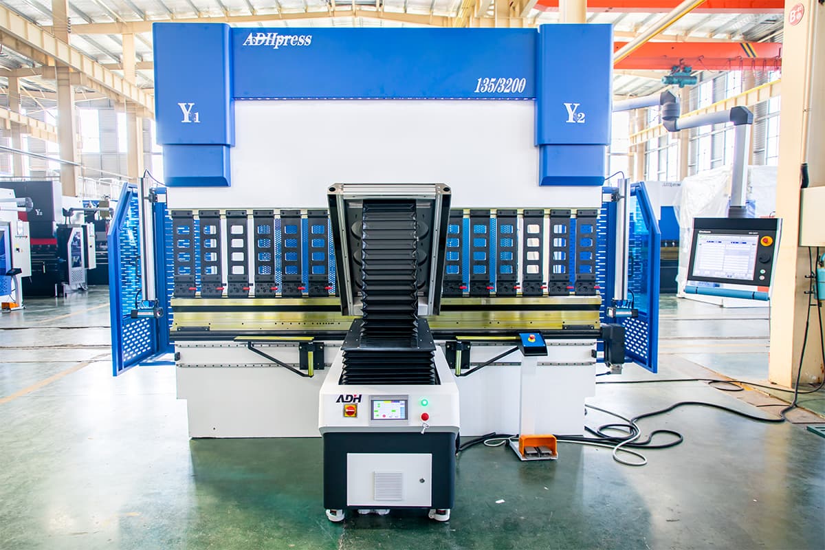 Hydraulic Press Brake Machine