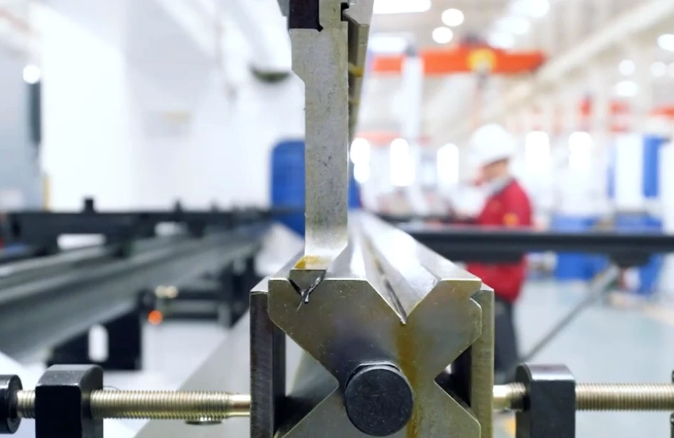 금형(tooling)
