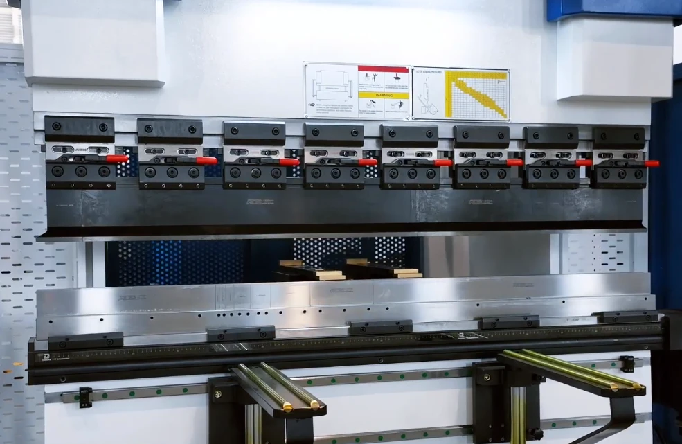 press-brake-3.webp