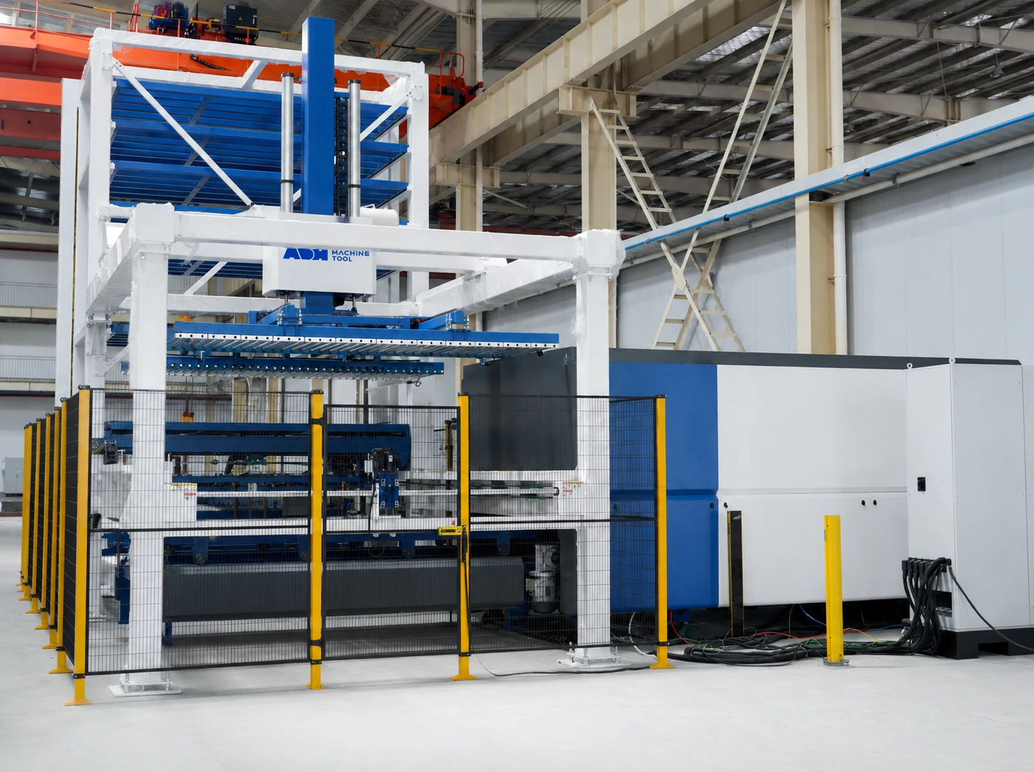 Flujo de material protegido en una celda de automatización flexible